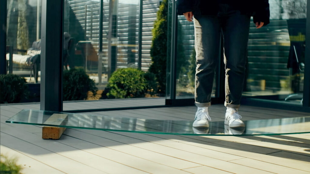 Загартоване скло, яке використовують у системах PANORAMGLASS